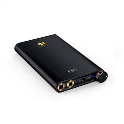 Fiio Q1 II Native DSD DAC-Amplifier for iPhone