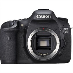 Canon EOS 7D Digital SLR CAMERA BODY